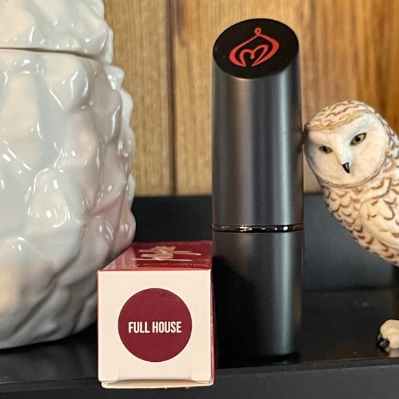 FOLLY FIRE Matte Lipstick In Full House(Deep Merlot) - Picture 5 of 10